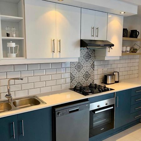 Oyster Lagoon Villa - Luxurious 2 Bed Apartment In Knysna Exteriör bild