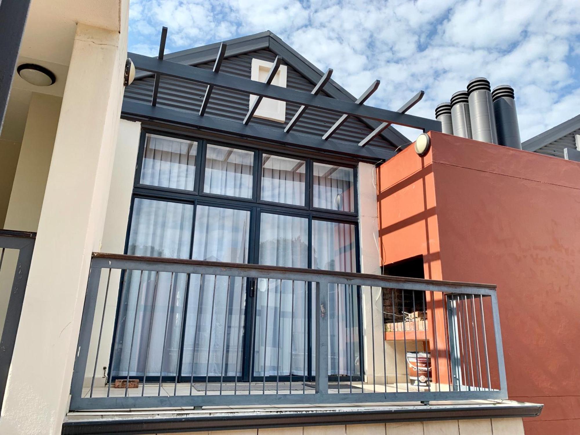 Oyster Lagoon Villa - Luxurious 2 Bed Apartment In Knysna Exteriör bild
