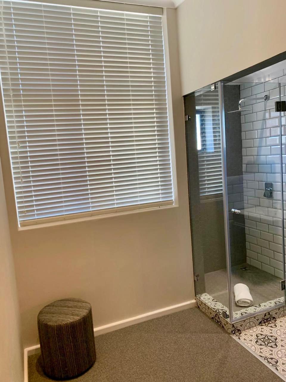 Oyster Lagoon Villa - Luxurious 2 Bed Apartment In Knysna Exteriör bild